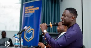 thione-niang-a-lifp-agc-un-plaidoyer-vibrant-pour-lunite-africaine-et-lengagement-des-jeunes