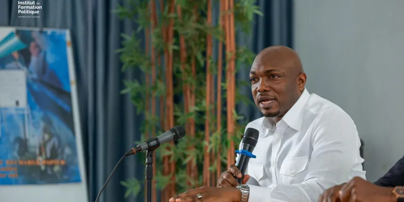 conference-citoyenne-a-lifp-amadou-gon-coulibaly-medias-et-reseaux-sociaux-au-coeur-des-elections-2