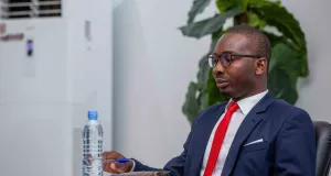 visite-des-auditeurs-de-lifp-agc-chez-le-mediateur-de-la-republique