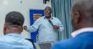 lutte-contre-la-desinformation-une-journee-de-formation-a-lifp-agc