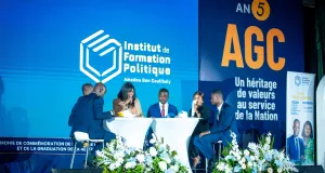 premier-tour-des-elections-a-agc-land-pays-fictif-graduation-rentree-solennelle