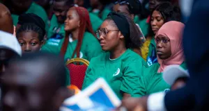 premier-tour-des-elections-a-agc-land-pays-fictif-graduation-rentree-solennelle