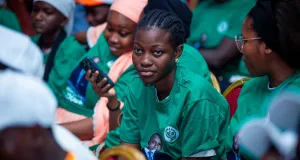 premier-tour-des-elections-a-agc-land-pays-fictif-graduation-rentree-solennelle