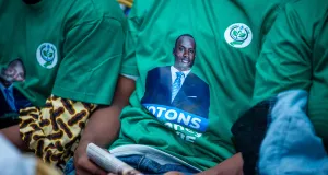 premier-tour-des-elections-a-agc-land-pays-fictif-graduation-rentree-solennelle