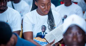 premier-tour-des-elections-a-agc-land-pays-fictif-graduation-rentree-solennelle