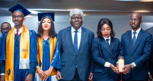 passation-de-flambeau-a-lifp-agc