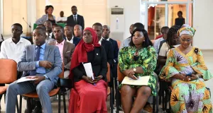 les-auditeurs-visitent-le-conseil-economique-social-environnemental-et-culturel