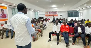 lifp-agc-forme-les-jeunes-rhdp-du-district-des-lacs-a-lengagement-politique