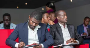 visite-et-session-de-cours-au-sein-du-43e-bima