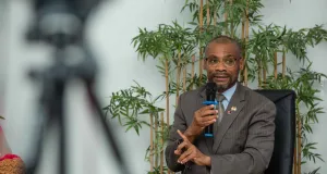 rencontre-avec-son-excellence-m-anderson-blanc-ambassadeur-du-canada