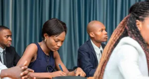 lifp-agc-recoit-m-serge-parfait-dioman-expert-international-en-energies